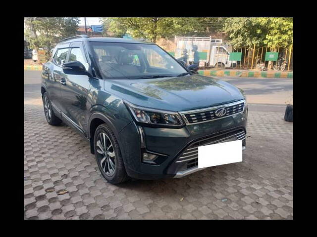 Second Hand Mahindra XUV300 [2019-2024] W8 (O) 1.2 Petrol AMT in Ghaziabad