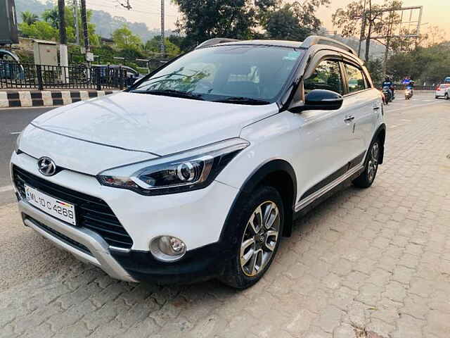 Second Hand Hyundai i20 Active [2015-2018] 1.2 SX in Guwahati