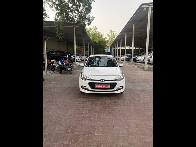 Used 2015 Hyundai Elite i20 [2014-2015] Sportz 1.4 for sale in Lucknow ...