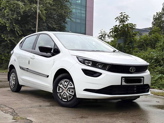 Second Hand Tata Altroz XE Petrol [2020-2023] in Vadodara