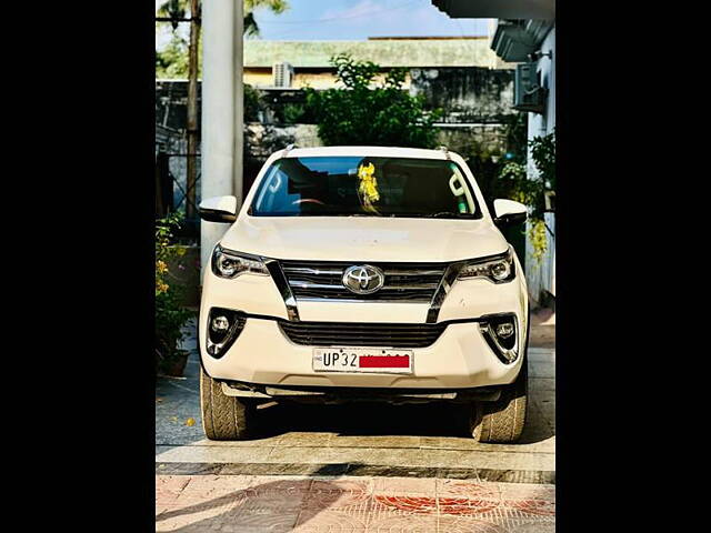 Second Hand Toyota Fortuner [2016-2021] 2.8 4x2 MT [2016-2020] in Lucknow