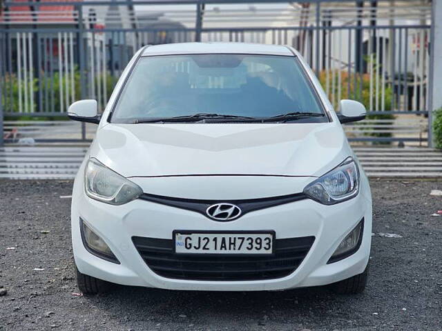 Second Hand Hyundai i20 [2010-2012] Sportz 1.4 CRDI in Surat