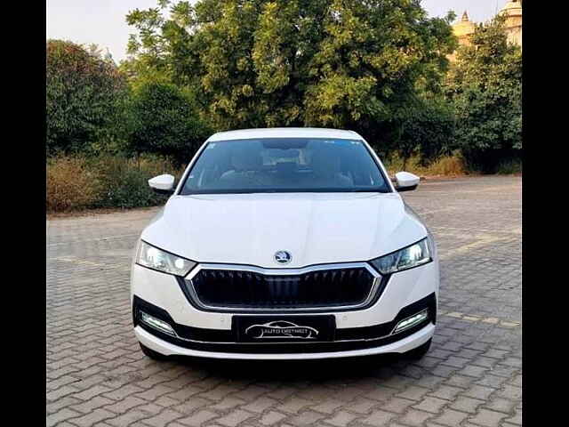 Second Hand Skoda Octavia L&K 2.0 in Gurgaon