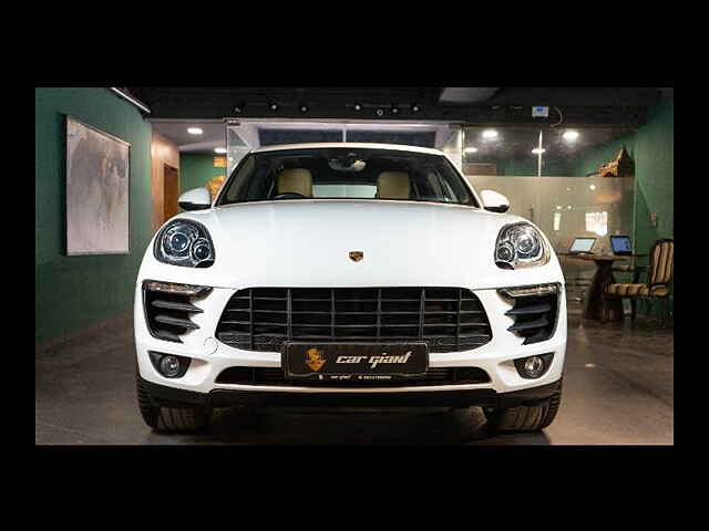 Second Hand Porsche Macan [2019-2021] Base [2019-2020] in Delhi