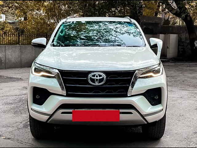 Second Hand Toyota Fortuner [2016-2021] 2.7 4x2 AT [2016-2020] in Delhi