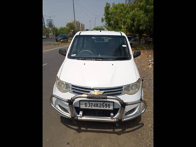 Second Hand Chevrolet Enjoy 1.4 LS 7 STR in Ahmedabad