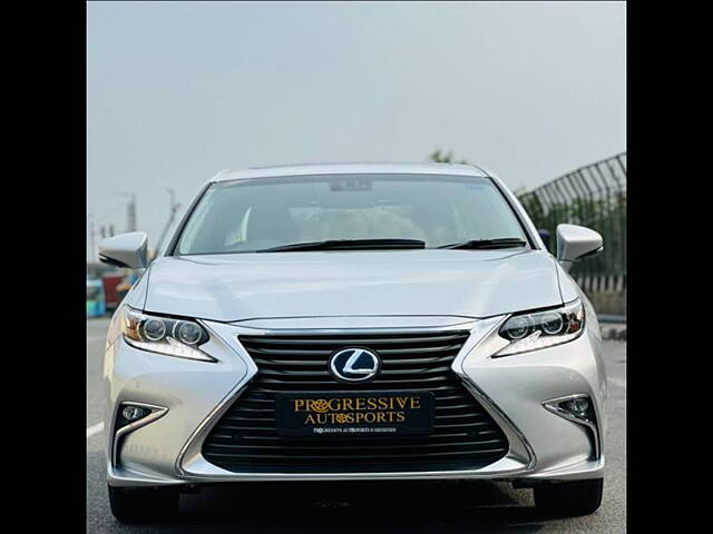 Second Hand Lexus ES [2017-2018] 300h in Delhi