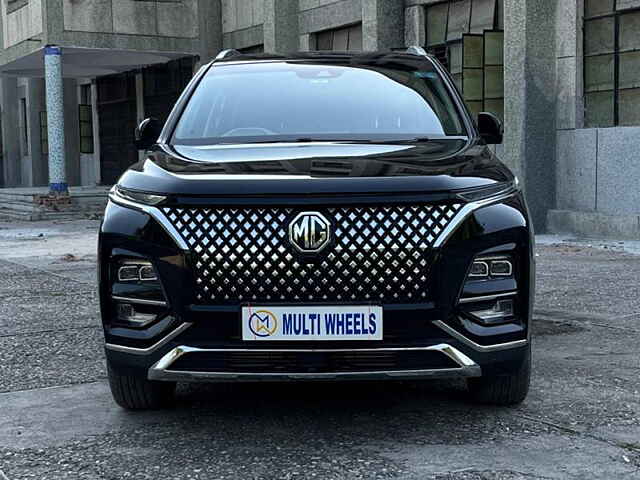 Second Hand MG Hector Plus Savvy Pro 1.5 Turbo Petrol CVT 6 STR in Delhi