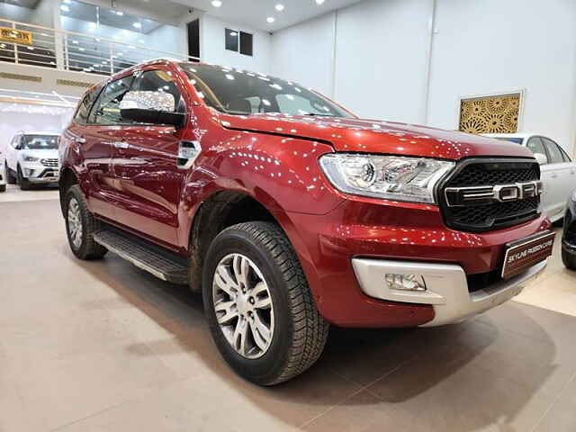 Second Hand Ford Endeavour [2016-2019] Titanium 3.2 4x4 AT in Bangalore