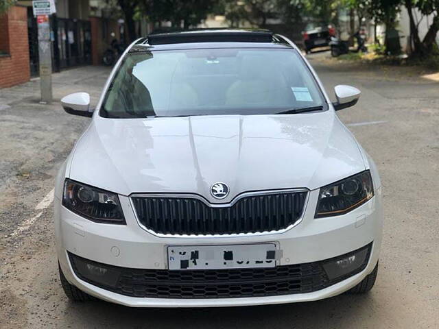 Second Hand Skoda Octavia [2015-2017] 2.0 TDI CR Ambition Plus AT in Bangalore