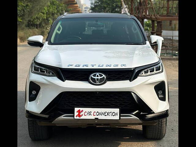 Second Hand Toyota Fortuner Legender 2.8 4X2 AT in Mumbai