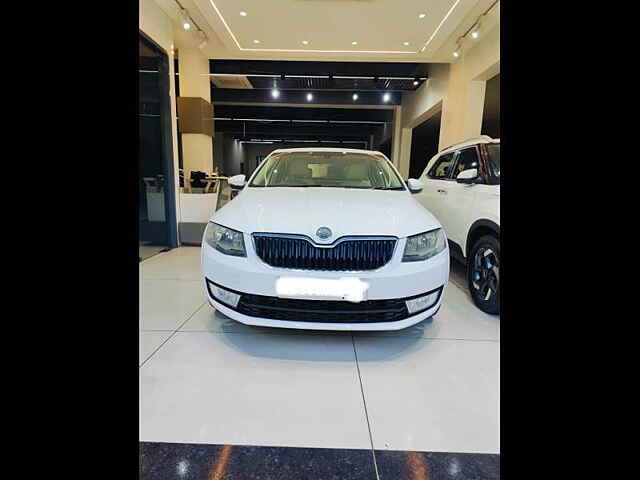 Second Hand Skoda Octavia [2013-2015] Ambition 2.0 TDI in Mohali