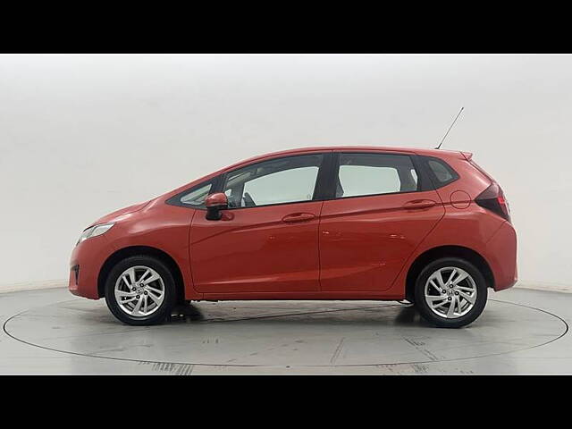 Second Hand Honda Jazz [2015-2018] V Petrol in Delhi