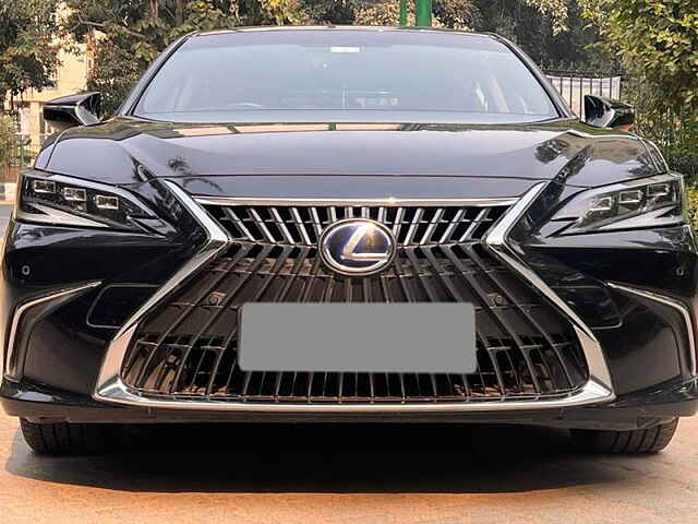 Second Hand Lexus ES 300h Luxury in Delhi