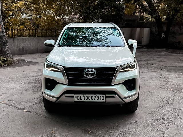 Second Hand Toyota Fortuner [2016-2021] 2.7 4x2 AT [2016-2020] in Delhi