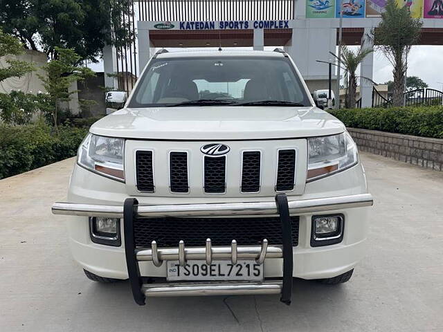 Second Hand Mahindra TUV300 [2015-2019] T8 AMT in Hyderabad