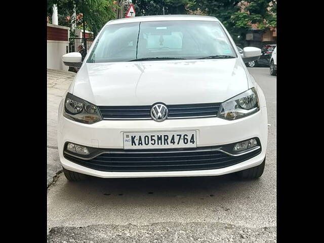 Second Hand Volkswagen Polo [2014-2015] Highline1.2L (P) in Bangalore