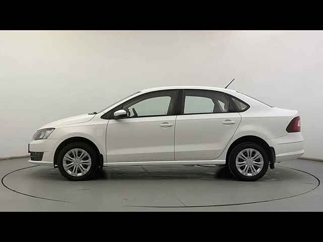 Second Hand Skoda Rapid TSI Active 1.0 TSI MT in Ahmedabad