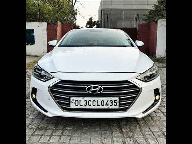 Second Hand Hyundai Elantra SX (O) 2.0 AT in Delhi