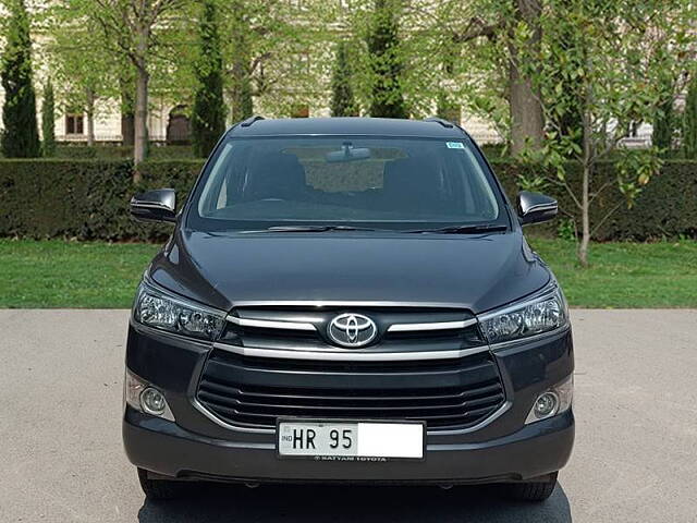 Second Hand Toyota Innova Crysta [2016-2020] 2.8 GX AT 7 STR [2016-2020] in Noida