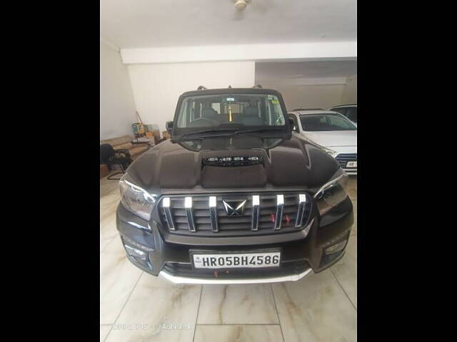 Second Hand Mahindra Scorpio S11 MT 7S CC in Karnal