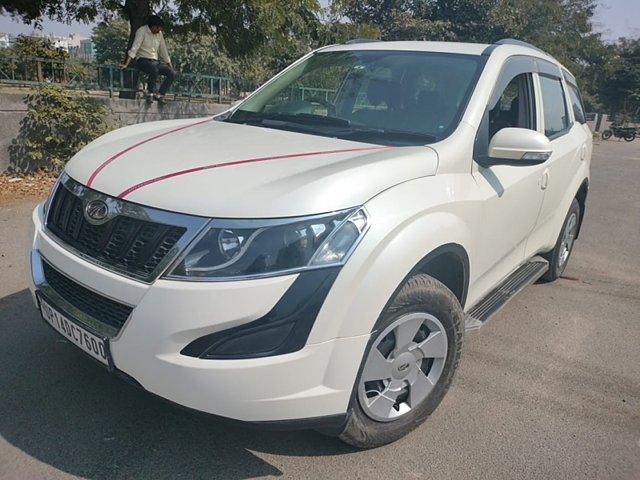 Second Hand Mahindra XUV500 [2015-2018] W4 in Delhi
