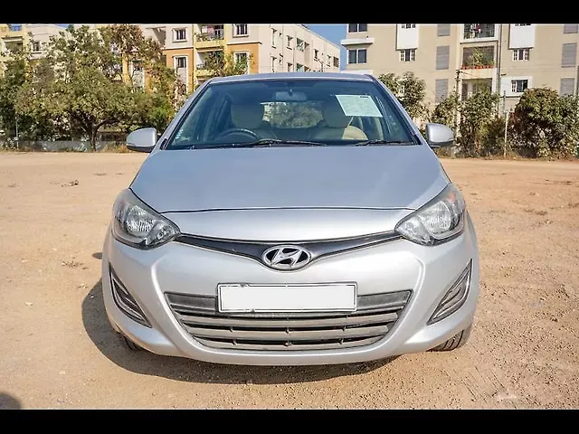 Used 13 Hyundai I 12 14 Magna 1 4 Crdi D For Sale In Hyderabad Carwale