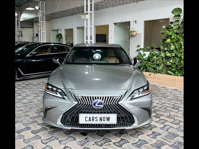 Second Hand Lexus ES 300h [2018-2020] in Hyderabad