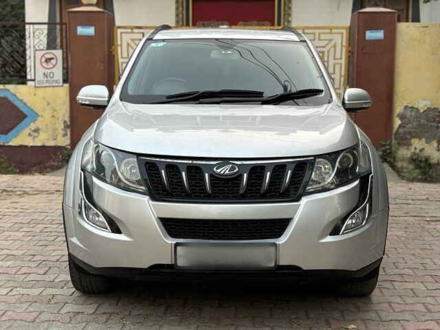 Second Hand Mahindra XUV500 [2015-2018] W6 1.99 in Delhi