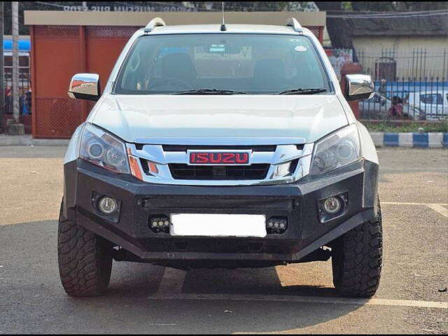 Second Hand Isuzu D-Max V-Cross [2016-2018] 4x4 in Kolkata