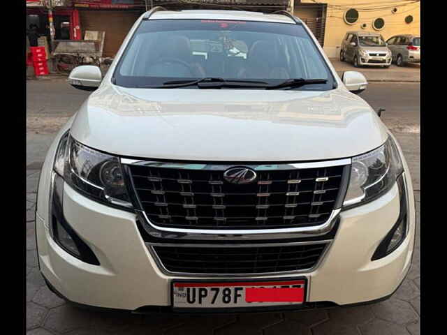 Second Hand Mahindra XUV500 W11 in Kanpur