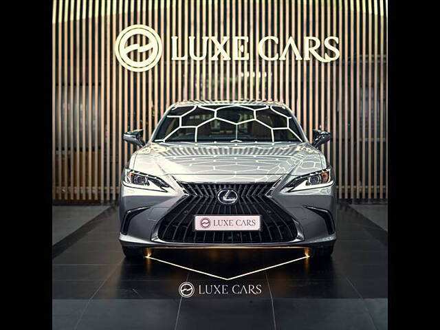 Second Hand Lexus ES 300h Luxury in Bangalore