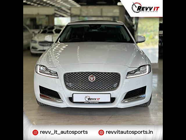 Second Hand Jaguar XF Prestige Petrol CBU in Delhi