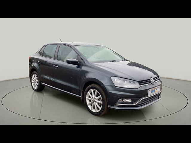 Second Hand Volkswagen Ameo Highline Plus 1.0L (P) 16 Alloy in Rajkot