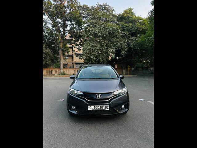 Second Hand Honda Jazz [2015-2018] V Petrol in Delhi