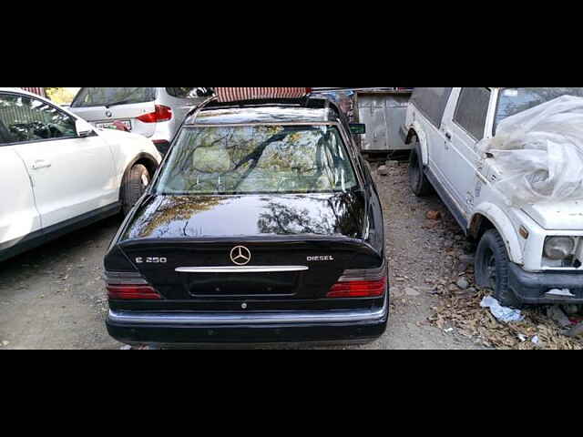 Second Hand Mercedes-Benz MB-Class 140 in Dehradun