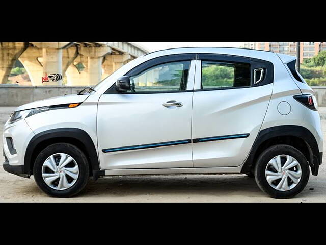 Second Hand Mahindra KUV100 NXT K2 6 STR in Ahmedabad