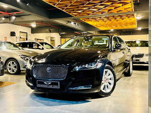 Second Hand Jaguar XF Prestige Petrol CBU in Chandigarh