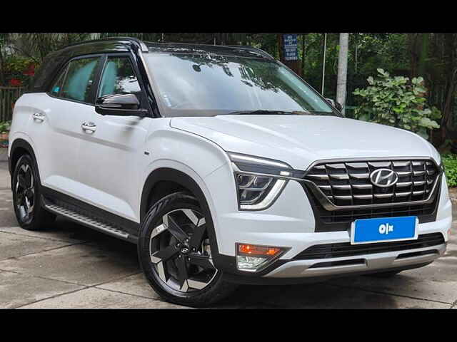 Second Hand Hyundai Alcazar [2023-2024] Signature (O) 7 STR 1.5 Petrol DCT Adventure Dual Tone in Mumbai