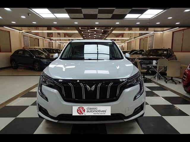 Second Hand Mahindra XUV700 AX 7 Petrol AT Luxury Pack 7 STR [2021] in Bangalore