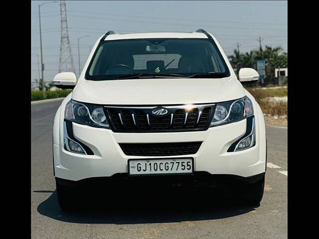 Second Hand Mahindra XUV500 [2015-2018] W10 1.99 in Surat