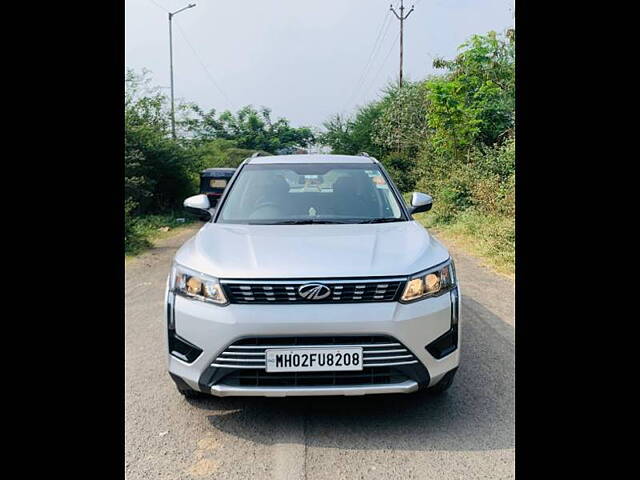 Second Hand Mahindra XUV300 [2019-2024] 1.5 W8 (O) [2019-2020] in Nashik