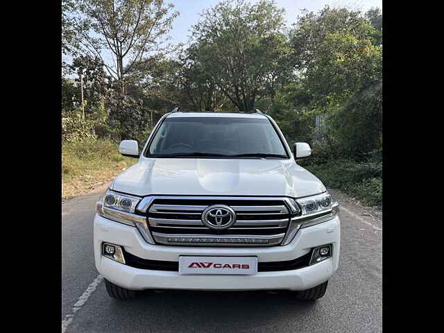 Second Hand Toyota Land Cruiser [2011-2015] LC 200 VX in Pune