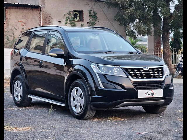 Second Hand Mahindra XUV500 W7 [2018-2020] in Ahmedabad