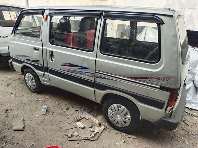 Maruti omni discount utsav kit price