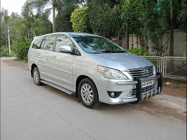 Second Hand Toyota Innova [2005-2009] 2.5 V 7 STR in Hyderabad