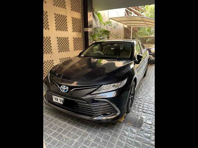 Second Hand Toyota Camry Hybrid in Delhi