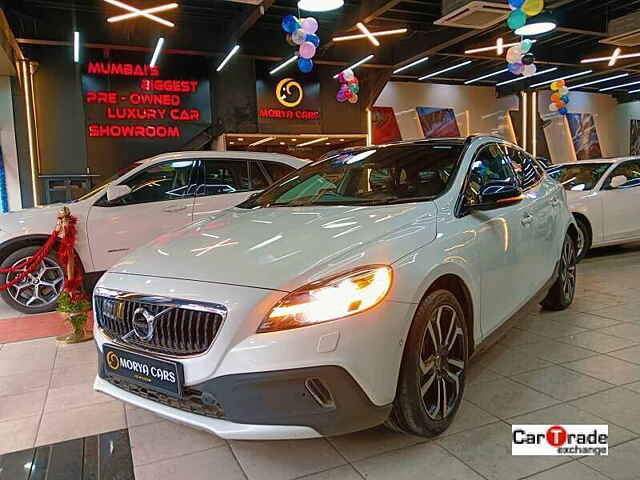 Second Hand Volvo V40 Cross Country [2013-2016] D3 in Navi Mumbai