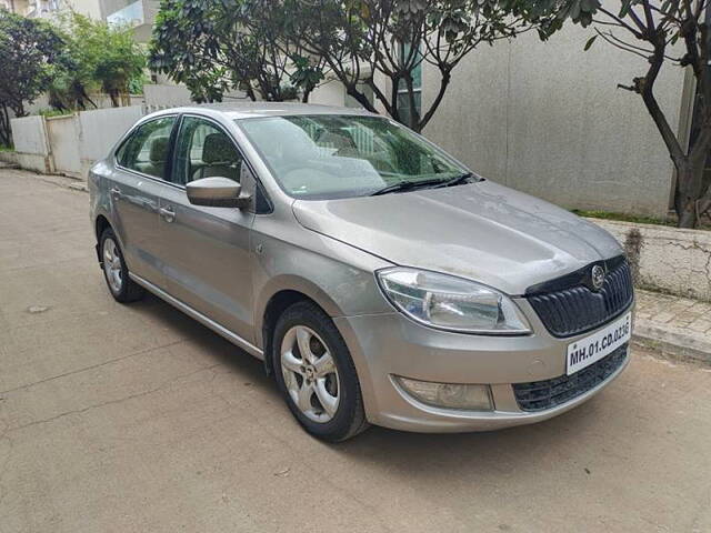 Second Hand Skoda Rapid [2014-2015] 1.5 TDI CR Elegance AT in Pune