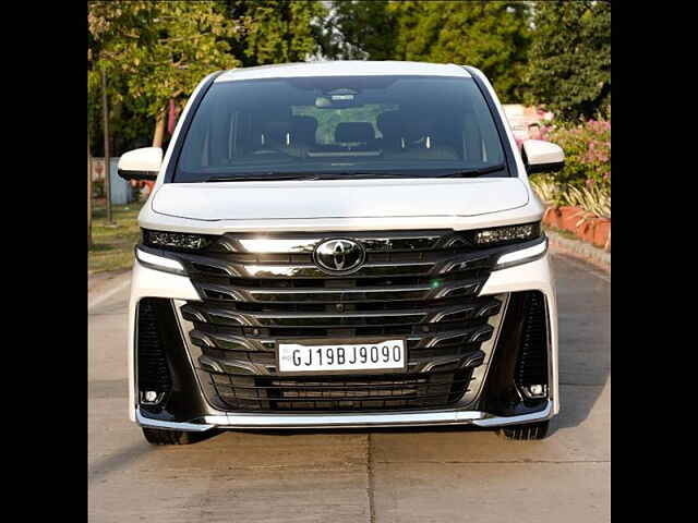 Second Hand Toyota Vellfire Hi in Delhi